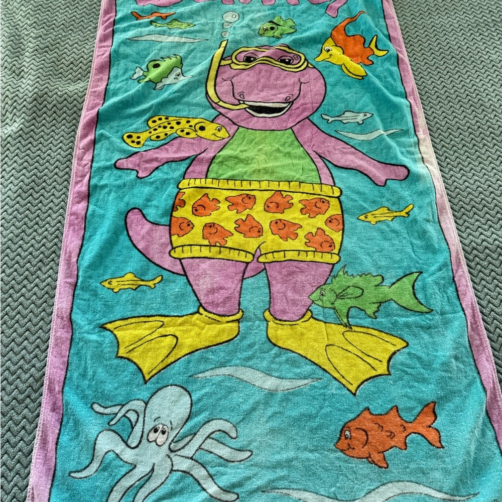 Vintage 1992 Barney Snorkel Swimming Beach Towel Fish Ocean Lyons Group